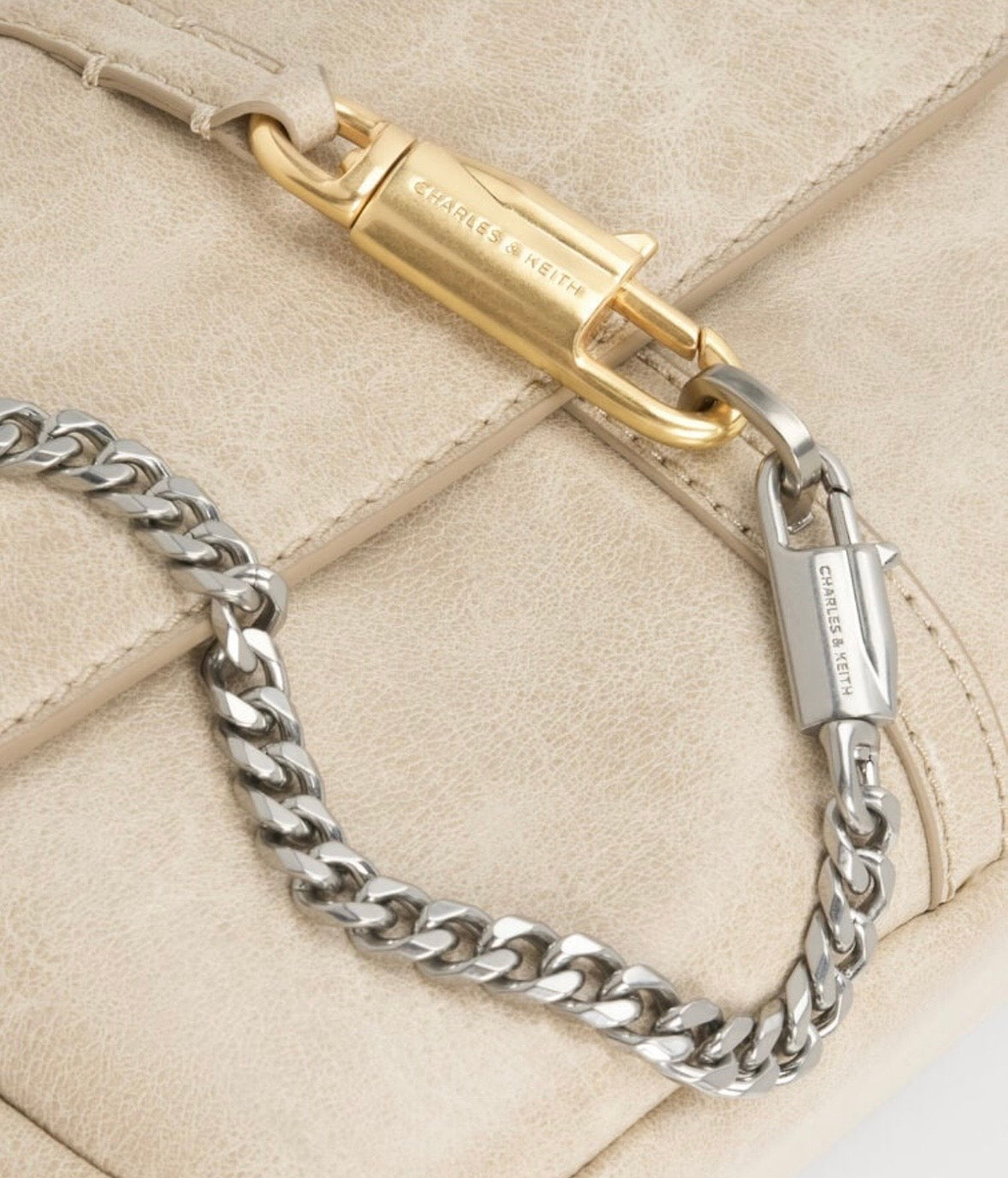 Chain-Strap Flap Crossbody Bag